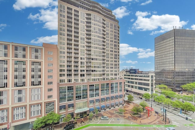 1580 Sherman Ave Unit 1006, Evanston, IL 60201 - view of building exterior with a city view