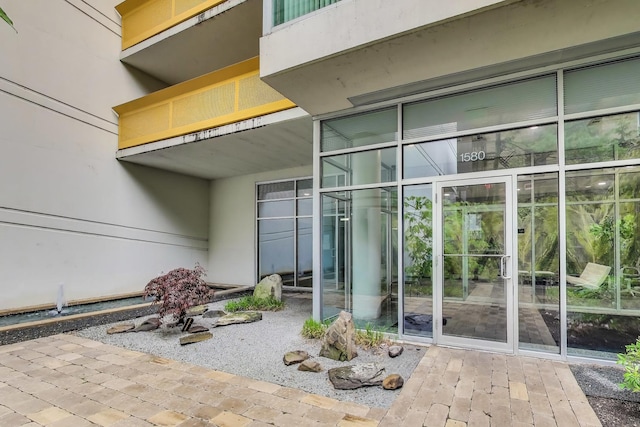 1580 Sherman Ave Unit 1006, Evanston, IL 60201 - entrance to property with stucco siding