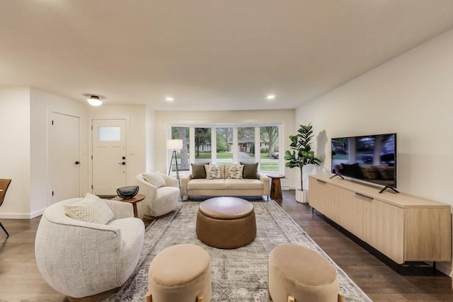 502 S William St, Mount Prospect, IL 60056 - living room with dark wood-style floors, recessed lighting, and baseboards