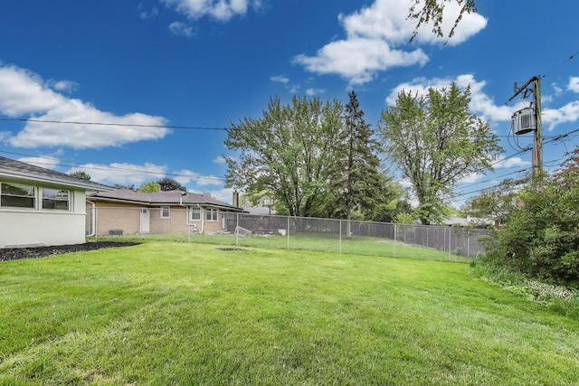 502 S William St, Mount Prospect, IL 60056 - view of yard