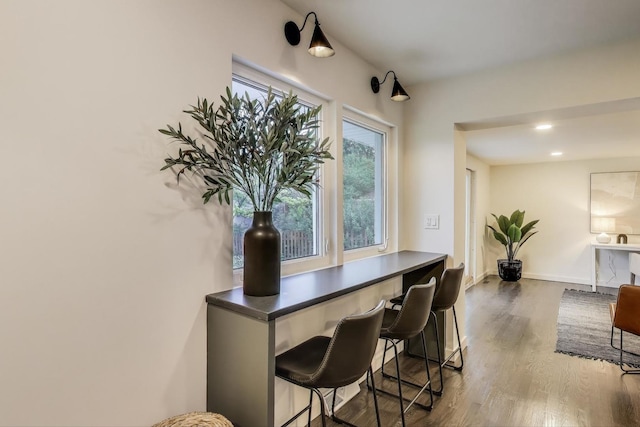 502 S William St, Mount Prospect, IL 60056 - dining space with wood finished floors, baseboards, and recessed lighting