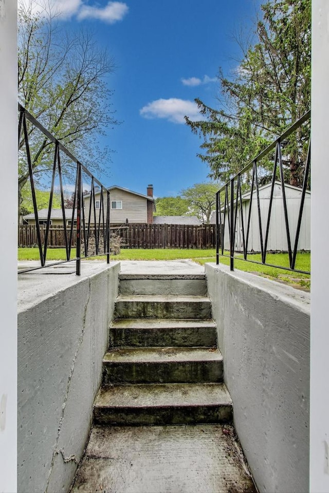 654 N Robinson Dr, Palatine, IL 60074 - view of staircase