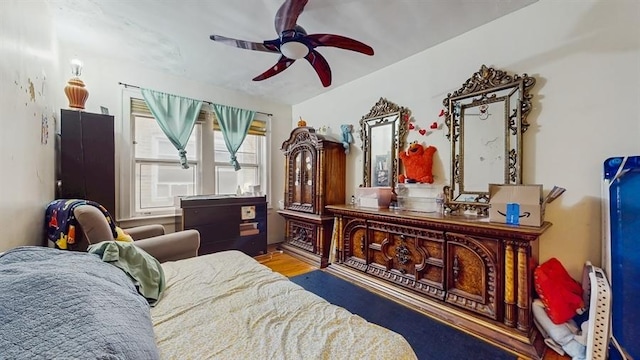 7360 N Damen Ave Unit 1S, Chicago, IL 60645 - bedroom featuring wood finished floors