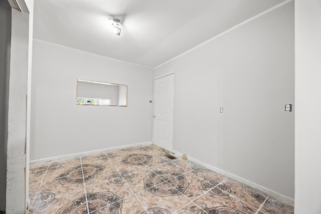 1315 Loral Ave, Joliet, IL 60435 - empty room with baseboards