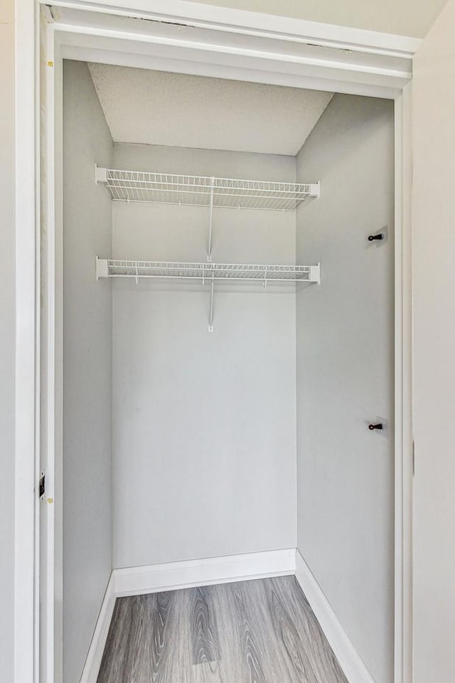 1720 Maple Ave Unit 1270, Evanston, IL 60201 - view of closet