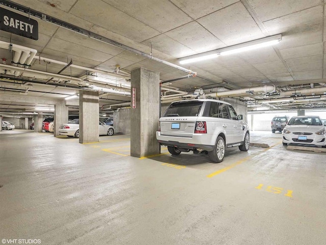 1720 Maple Ave Unit 1270, Evanston, IL 60201 - view of parking deck