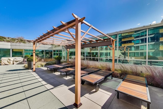 1720 Maple Ave Unit 1270, Evanston, IL 60201 - view of patio / terrace featuring a pergola