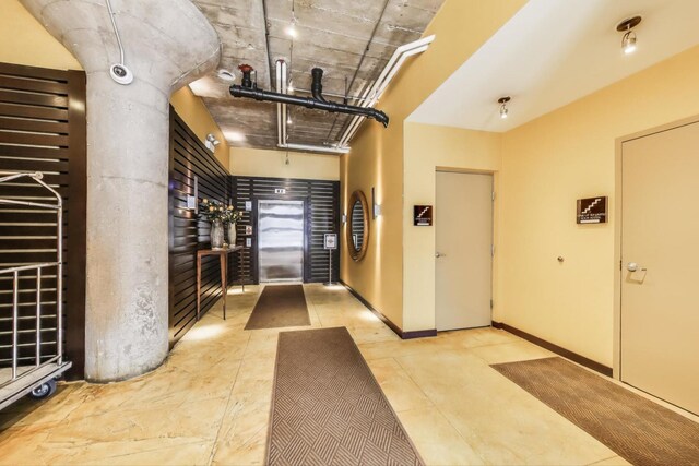 1000 W 15th St Unit 410, Chicago, IL 60608 - view of garage