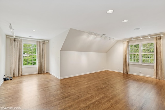 770 E Westminster Rd, Lake Forest, IL 60045 - bonus room with wood finished floors and lofted ceiling