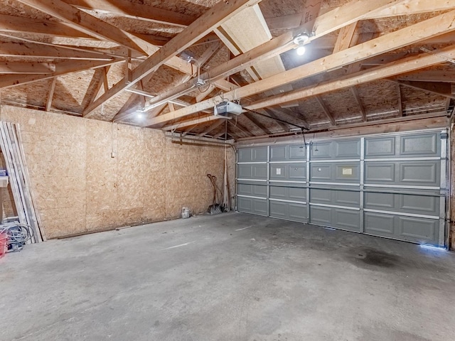 2531 N Lotus Ave, Chicago, IL 60639 - garage with a garage door opener