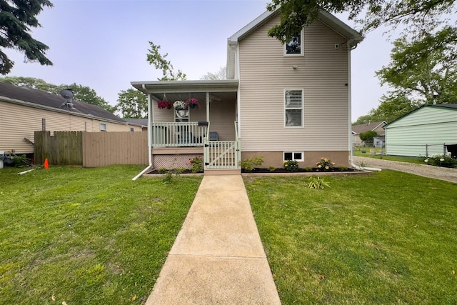 709 S Oak St, Bloomington, IL 61701 - traditional-style home with covered porch