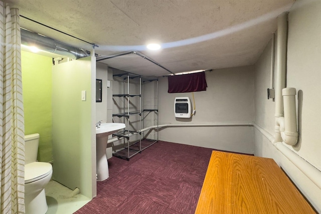 709 S Oak St, Bloomington, IL 61701 - finished basement featuring heating unit and electric panel
