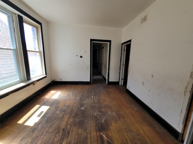 5732 S Sangamon St, Chicago, IL 60621 - spare room with hardwood / wood-style flooring and baseboards