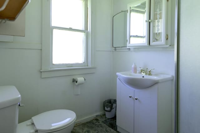 605 E St, Mazon, IL 60444 - bathroom with toilet and vanity