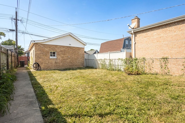 5648 S California Ave, Chicago, IL 60629 - view of yard with central AC unit