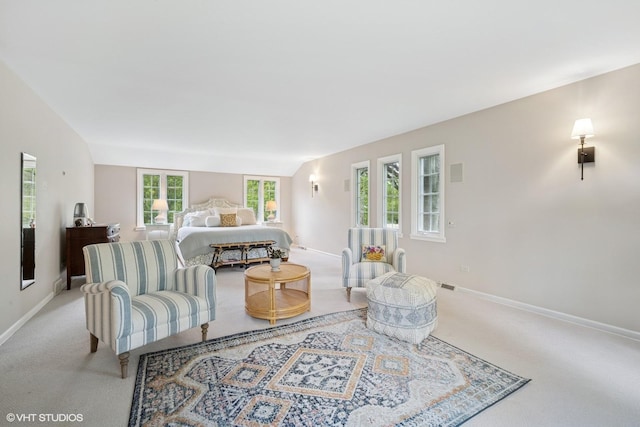 706 Tanglewood Ct, Lake Forest, IL 60045 - carpeted bedroom with baseboards