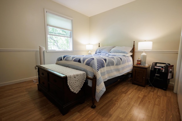 358 Princeton Ave, Bourbonnais, IL 60914 - bedroom with wood finished floors and baseboards