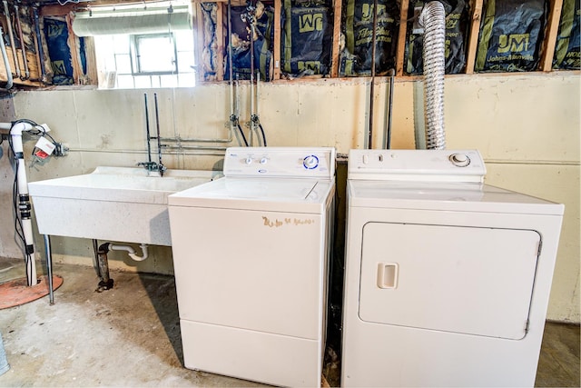 15108 Sunset Ridge Dr, Orland Park, IL 60462 - washroom featuring separate washer and dryer