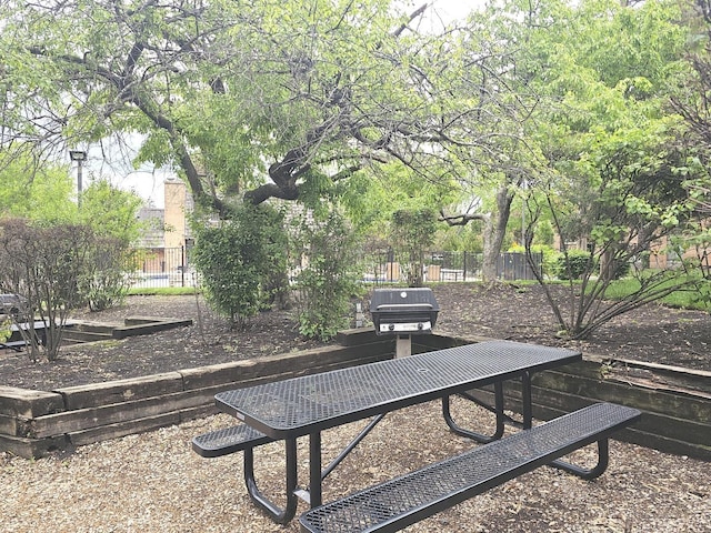 2 Oak Creek Dr Unit 3207, Buffalo Grove, IL 60089 - view of property's community