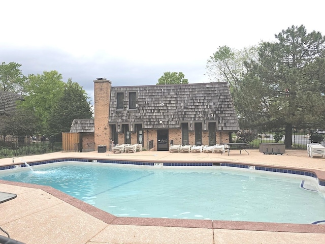 2 Oak Creek Dr Unit 3207, Buffalo Grove, IL 60089 - community pool featuring a patio