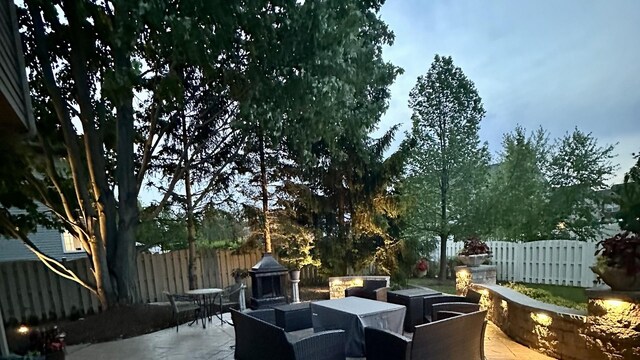 1849 Moorland Ln, Crystal Lake, IL 60014 - fenced backyard featuring a patio area