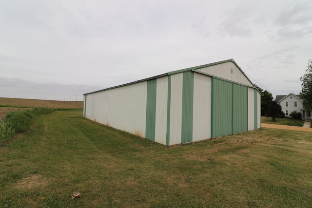 4977 N Mount Vernon Rd, Forreston, IL 61030 - view of pole building featuring a lawn