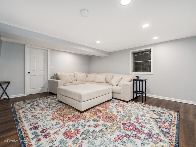 421 S River Rd, Naperville, IL 60540 - living area with dark wood-style flooring, baseboards, and recessed lighting