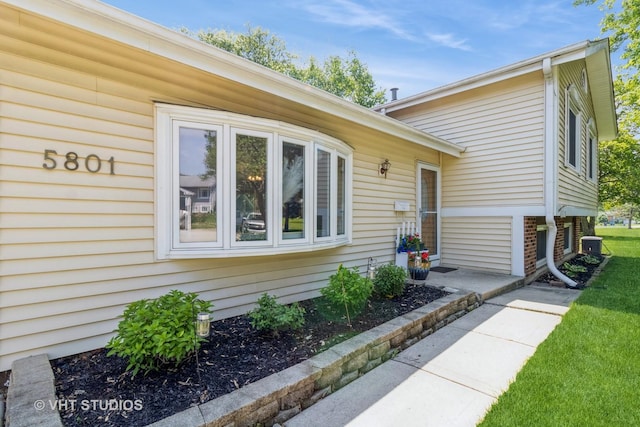 5801 Charleston Ct, Hanover Park, IL 60133 - photo 22