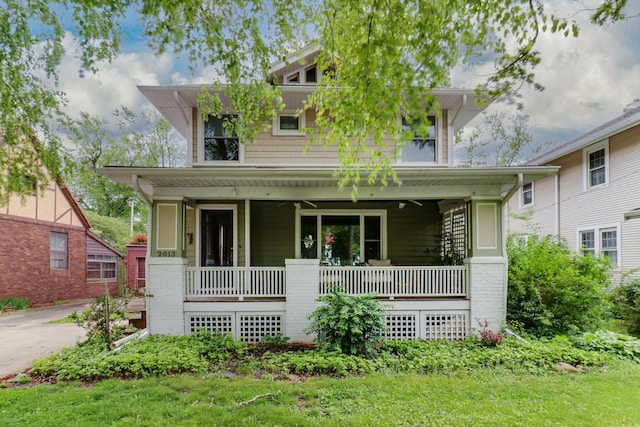 2013 E Taylor St, Bloomington, IL 61701 - traditional style home featuring covered porch