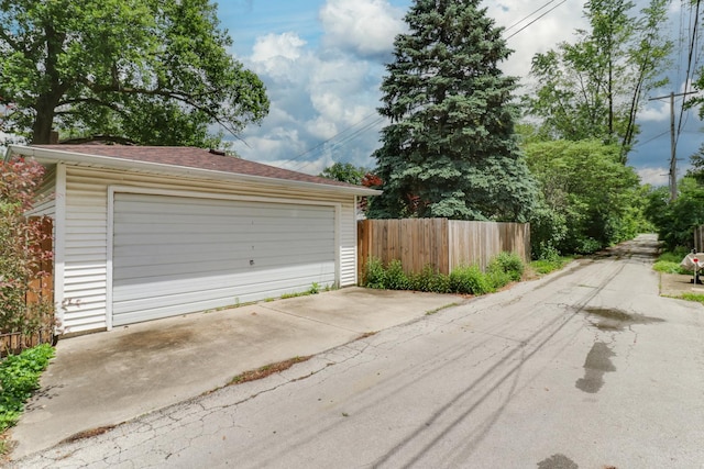 2013 E Taylor St, Bloomington, IL 61701 - view of detached garage