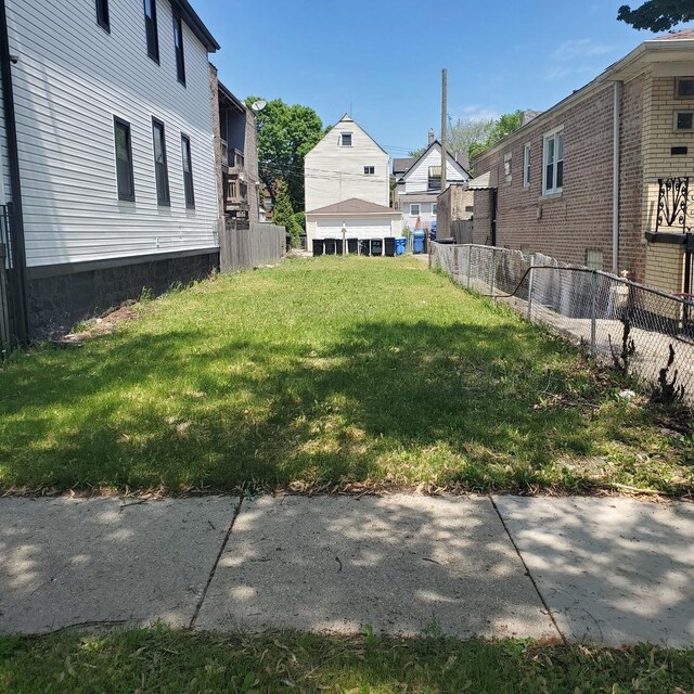 5962 W Iowa St, Chicago, IL 60651