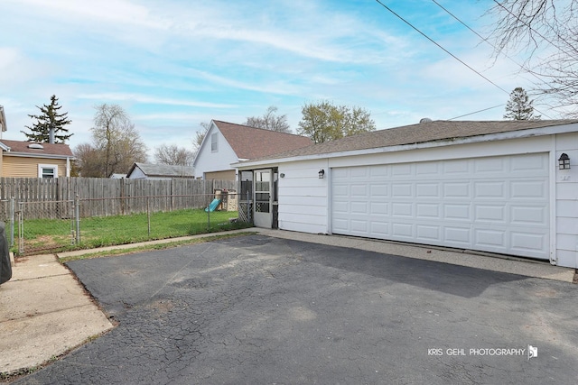 33219 N Sunset Ave, Grayslake, IL 60030 - garage with driveway