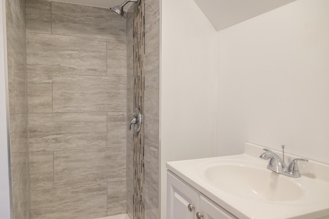 2702 N 76th Ave, Elmwood Park, IL 60707 - bathroom featuring a shower stall and vanity