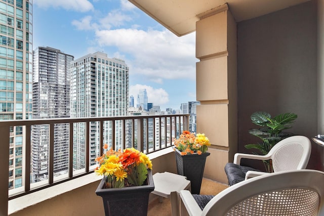25 E Superior St Unit 2805, Chicago, IL 60611 - balcony with a view of skyline