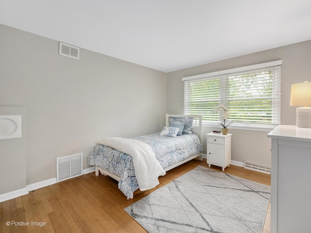 407 Turner Ave, Glen Ellyn, IL 60137 - bedroom with wood finished floors and baseboards