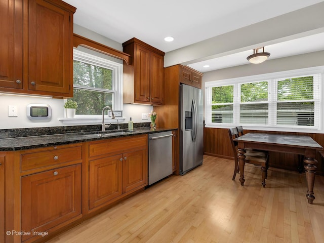 407 Turner Ave, Glen Ellyn, IL 60137 - kitchen with stainless steel appliances, a sink, light wood-style flooring, plenty of natural light, and recessed lighting