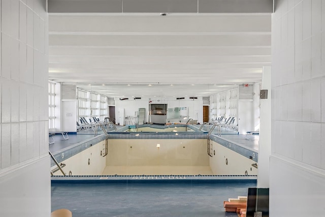 535 N Michigan Ave Unit 1009, Chicago, IL 60611 - view of swimming pool