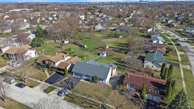 975 Patriot Ln, Hoffman Estates, IL 60192 - aerial view of property and surrounding area with nearby suburban area