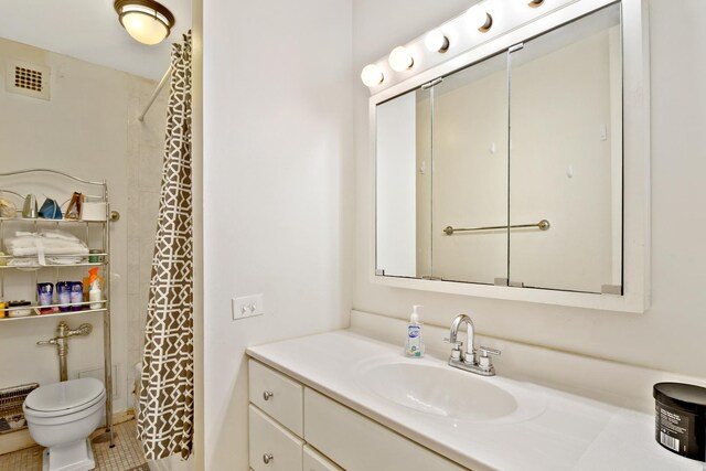 535 N Michigan Ave Unit 1205, Chicago, IL 60611 - full bathroom featuring vanity, toilet, and a shower with shower curtain