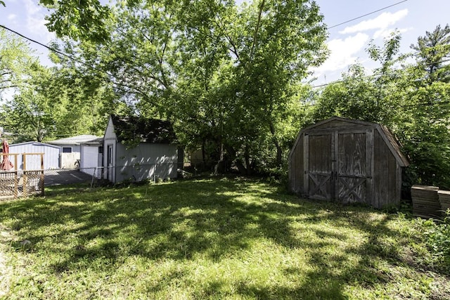 1525 Grove Dr, Round Lake Beach, IL 60073 - view of yard