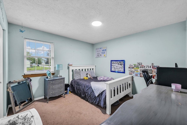 956 E Orleans St, Paxton, IL 60957 - carpeted bedroom featuring a textured ceiling