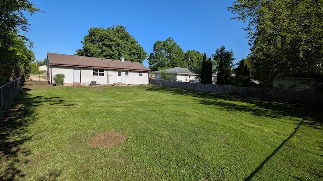 1726 5th Ave, Belvidere, IL 61008 - view of yard