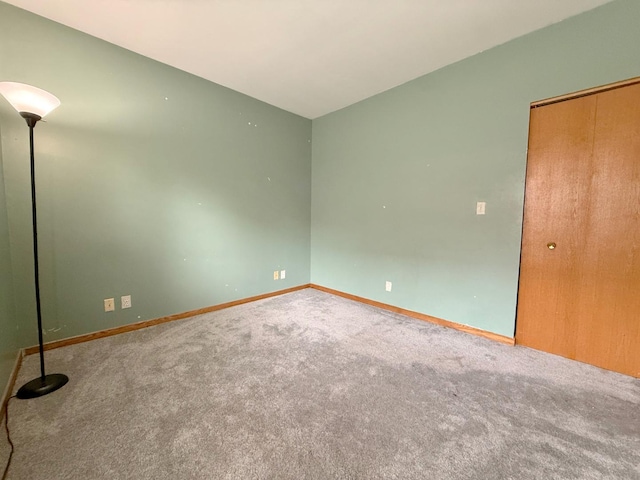 727 S Ashland Ave Unit C, Chicago, IL 60607 - carpeted empty room with baseboards