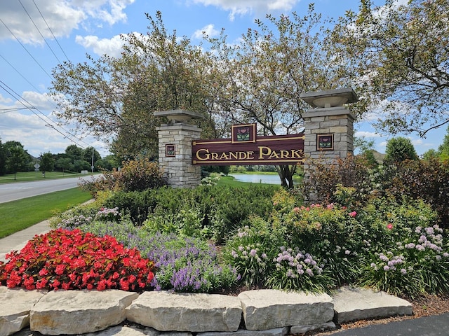 12923 Grande Pines Blvd, Plainfield, IL 60585 - view of community sign