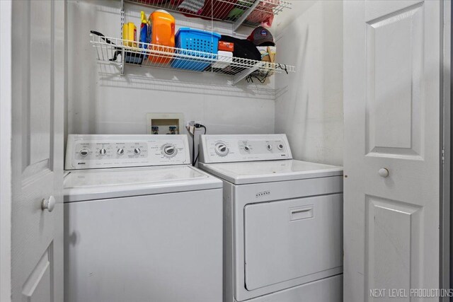 1839 Tamahawk Ln, Naperville, IL 60564 - washroom featuring independent washer and dryer