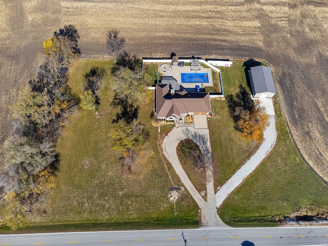 10739 E 3200 N Rd, Blackstone, IL 61313 - aerial view of property and surrounding area
