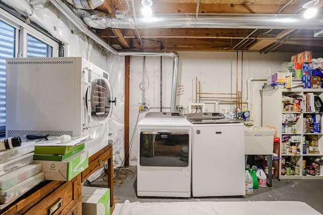 1730 Napoleon Dr, Naperville, IL 60565 - laundry area featuring washer and dryer