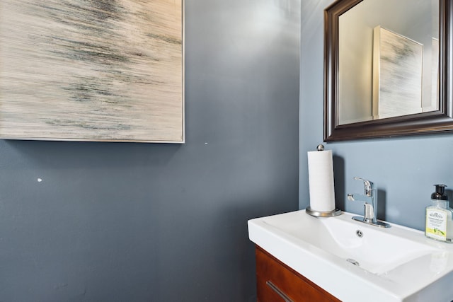 4331 S Evans Ave, Chicago, IL 60653 - bathroom featuring vanity