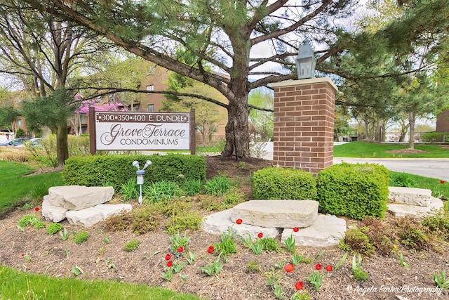 300 E Dundee Rd Unit 402, Buffalo Grove, IL 60089 - view of community sign