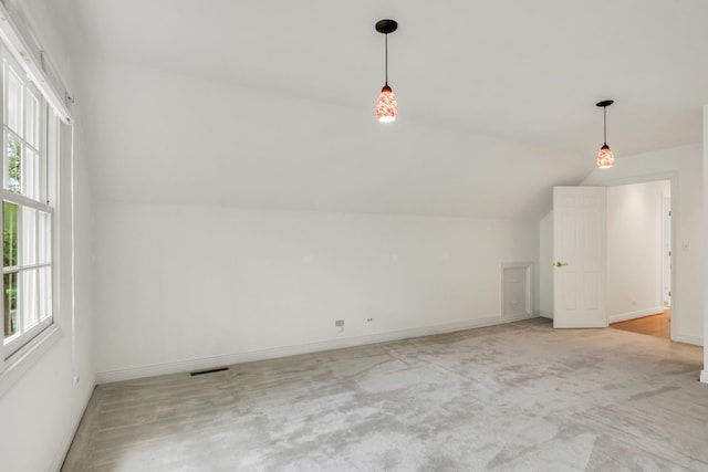 1700 Cornell Ct, Lake Forest, IL 60045 - bonus room featuring vaulted ceiling, baseboards, and light carpet